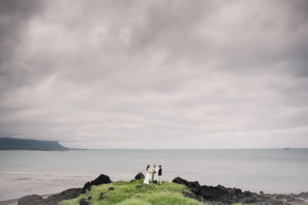 Victoria Elopement Photographer Destination Wedding-1