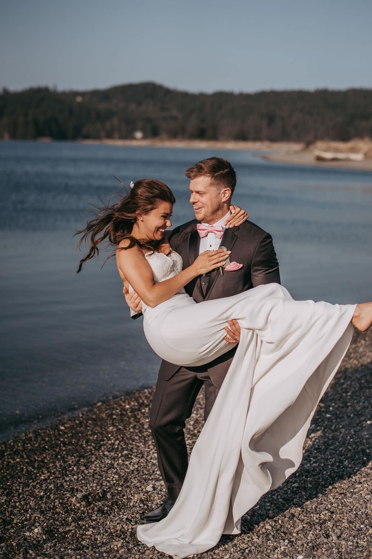 Sooke Harbour House Wedding Hilary and Lee Sooke Photographer