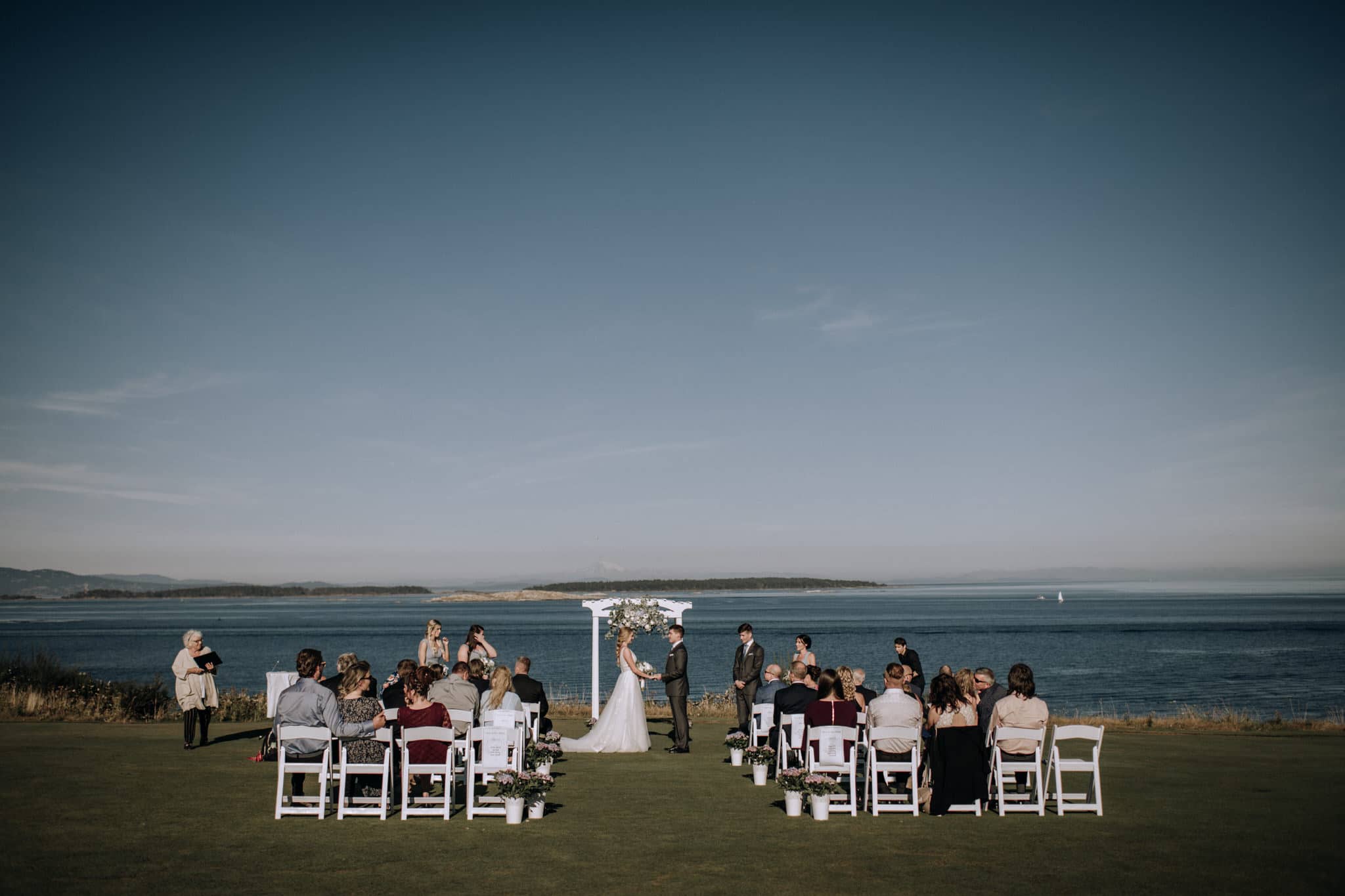 Victoria Golf Club Wedding Photographer YYJ Socially Distanced 