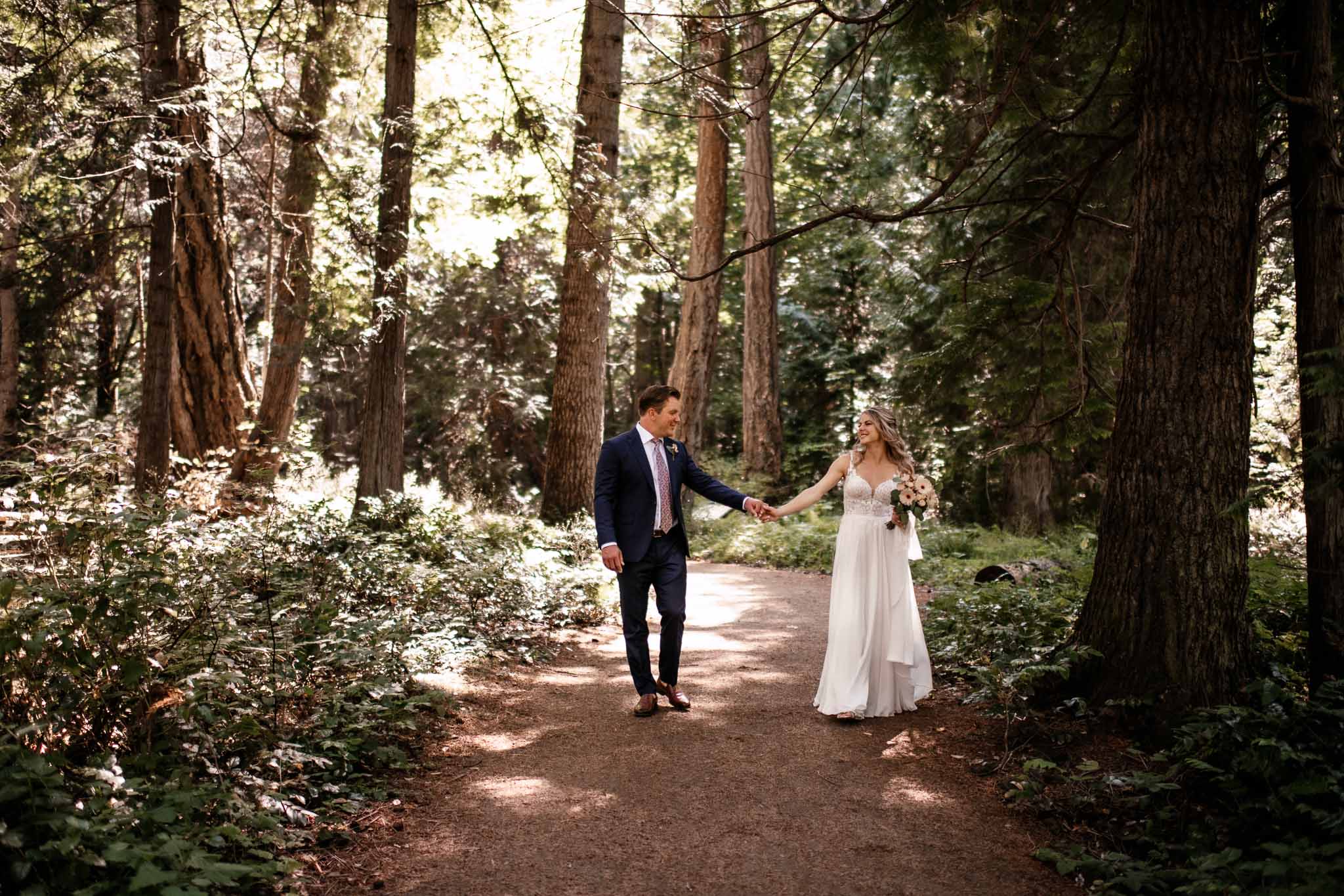 Victoria BC Photographer Intimate Backyard Wedding Pandemic