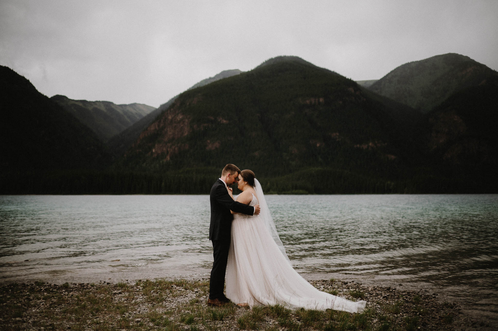 Wedding Photographer BC Muncho Lake Wedding Northern Rockies Lodge