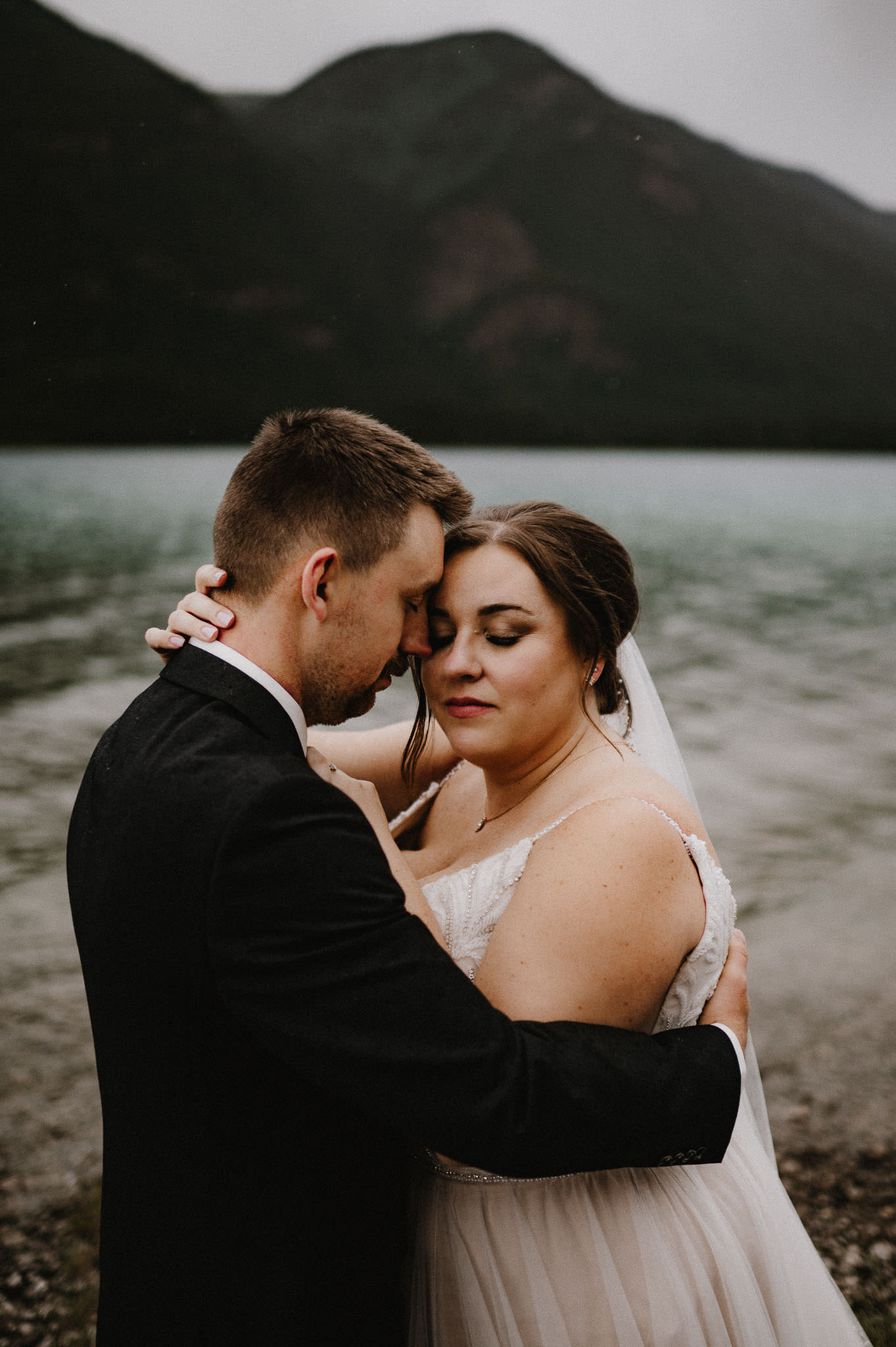 Wedding Photographer BC Muncho Lake Wedding Northern Rockies Lodge