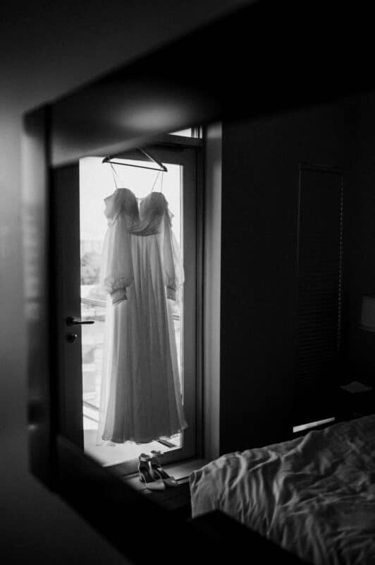 Wedding Photographer Victoria BC Parkside Hotel Downtown Victoria