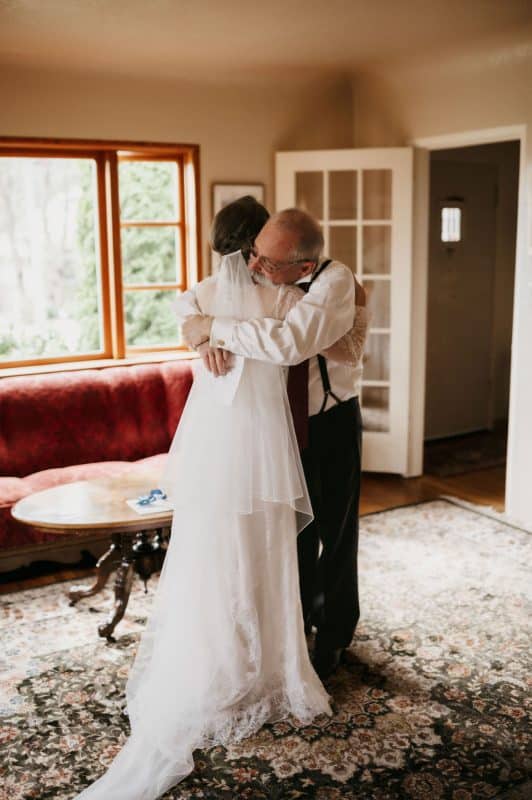 Backyard Wedding Oak Bay BC Wedding Photographer